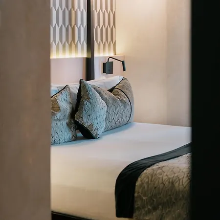 Naman Hotellerie - Margutta Vendégház 4*