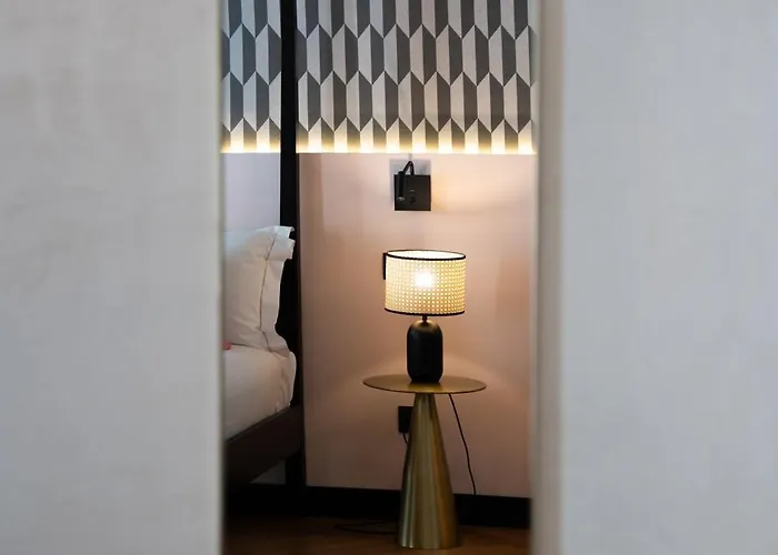 Naman Hotellerie - Margutta Гостевой дом Рим