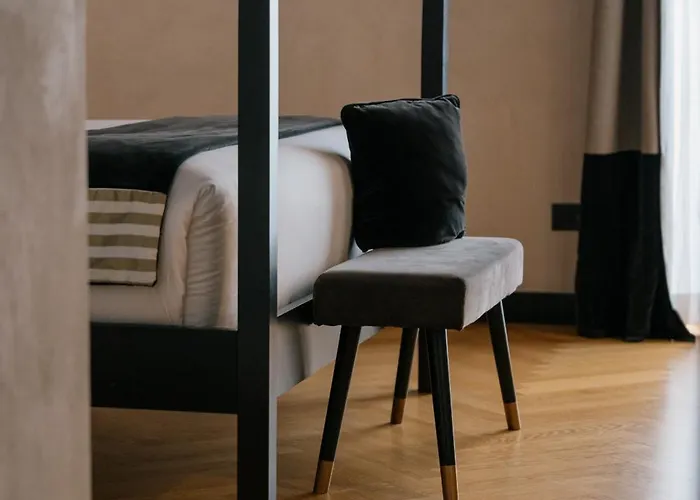 Naman Hotellerie - Margutta 4* Рим