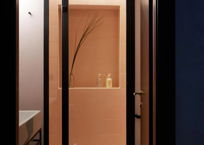 Naman Hotellerie - Margutta 4*