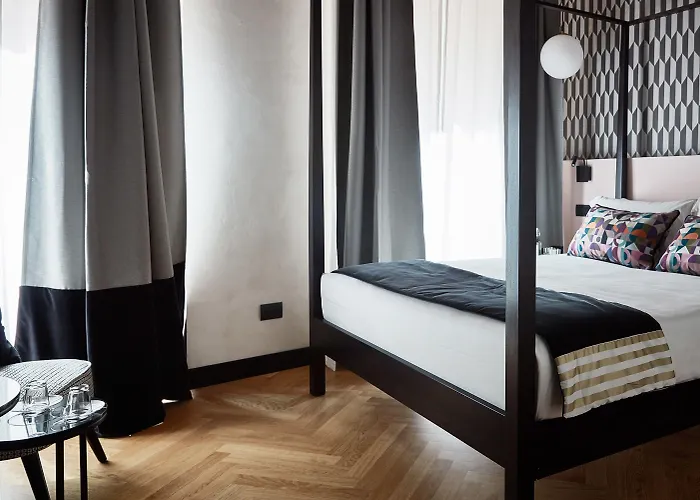 Naman Hotellerie - Margutta Гостевой дом