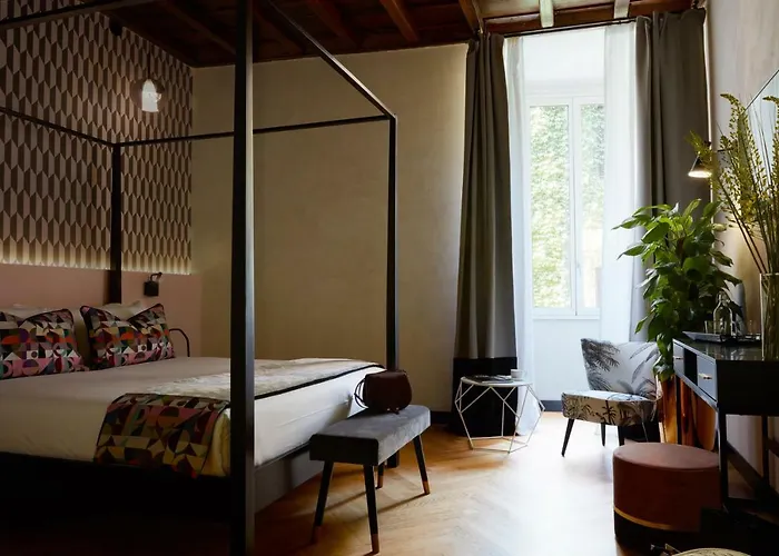 Naman Hotellerie - Margutta Гостевой дом 4*