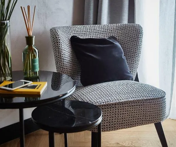 Naman Hotellerie - Margutta Гостевой дом Рим